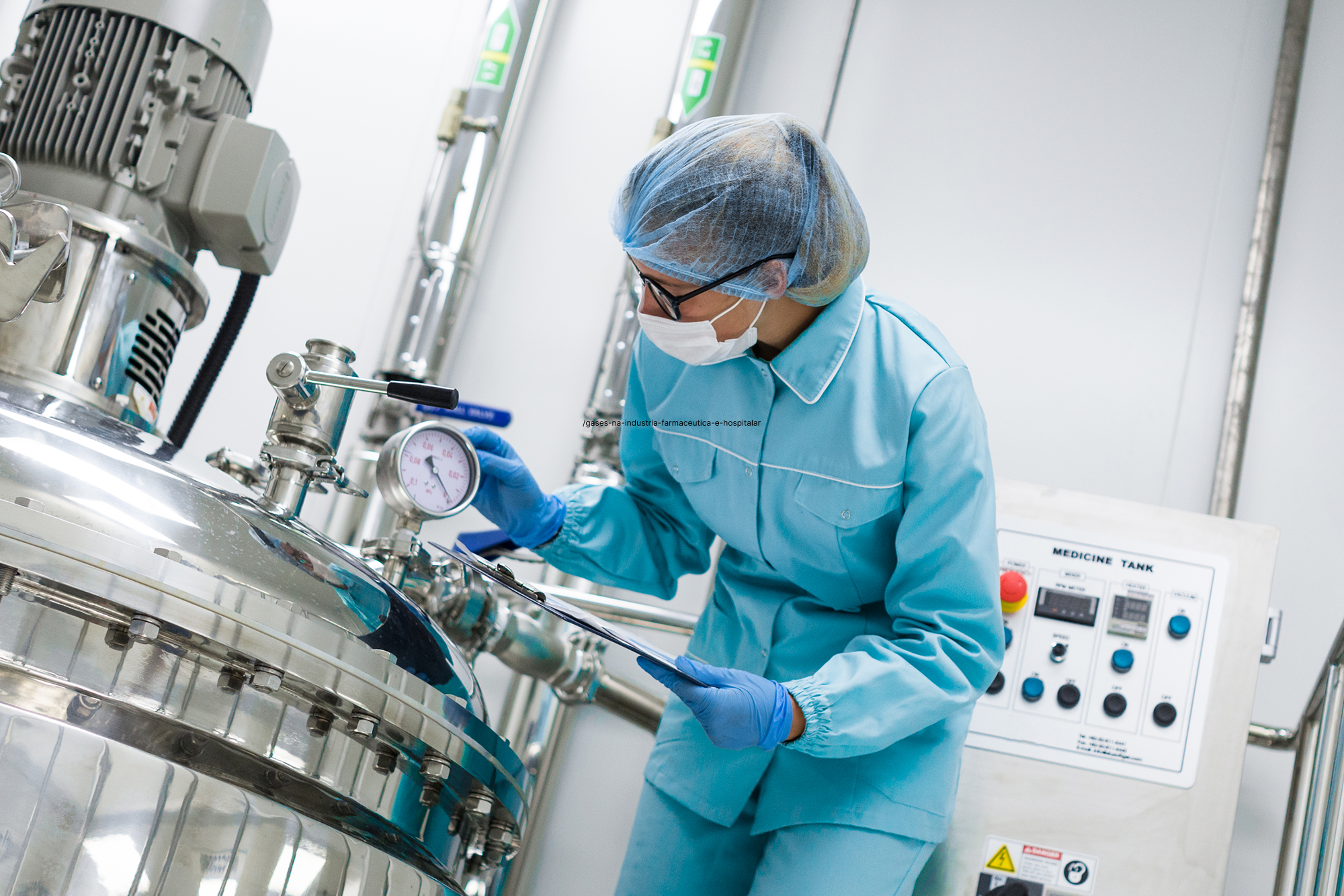 Aplicações de gases na indústria farmacêutica e hospitalar Aplicações de gases na indústria farmacêutica e hospitalar