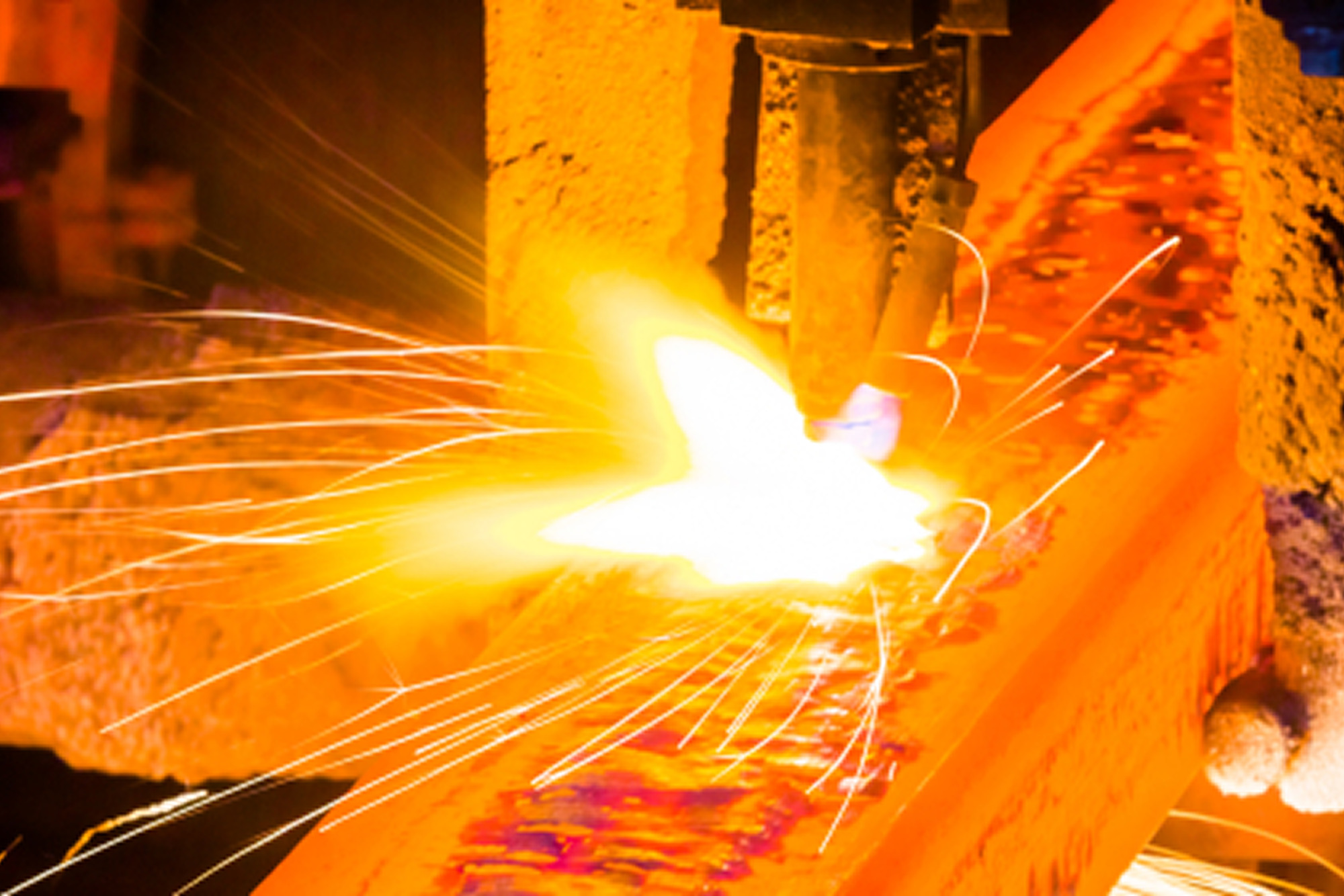 O uso de gases na indústria metalúrgica e siderúrgica O uso de gases na indústria metalúrgica e siderúrgica